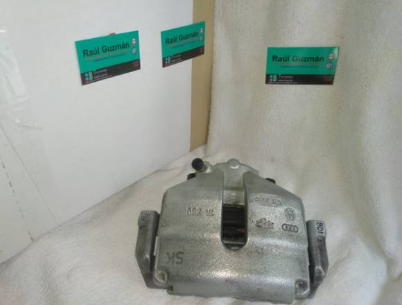 CALIPER FRENADO DELANTERO DERECHO BORA 2.5 2010  