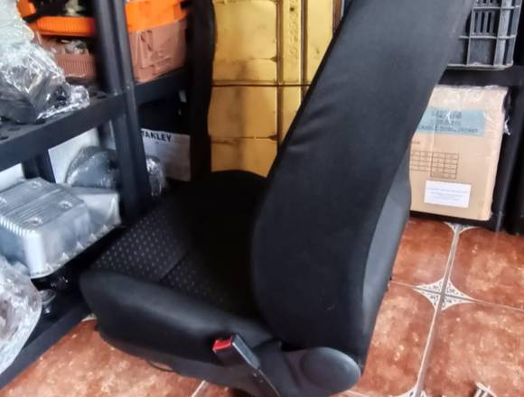 ASIENTO DERECHO DELANTERO JETTA A4 