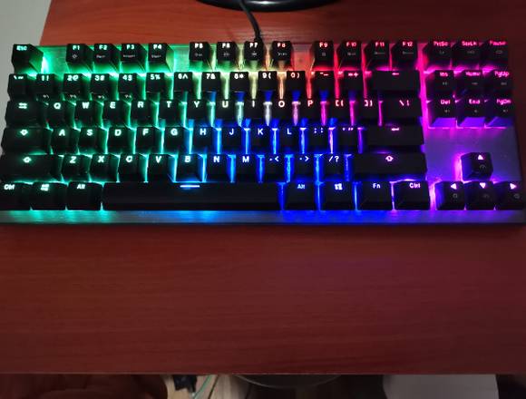 Teclado Cooler Master CK530v2 