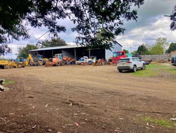 Se arrienda bodega con oficina Camino a Pinto