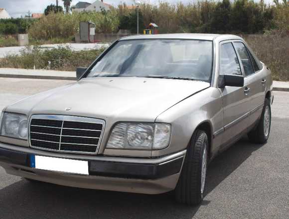 Mercedes 200 D (W124)