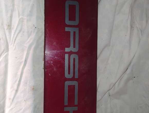 Porsche 924 944  Reflector central trasero