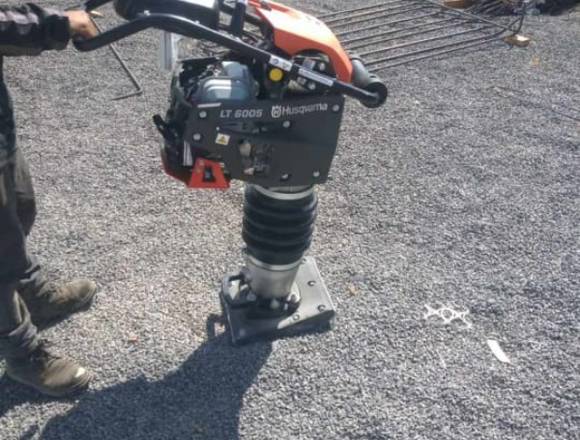 VENTA DE APISONADORA HUSQVARNA MODELO LT6005