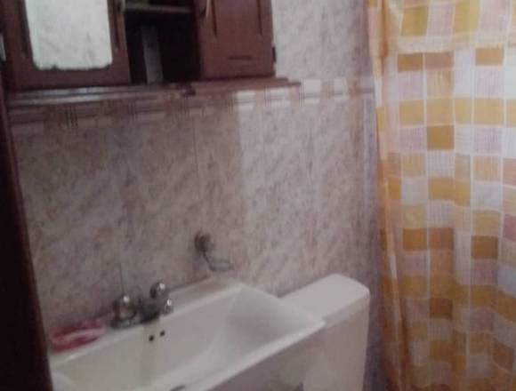 VENDO CASA GRANDE Y ESPACIOSA