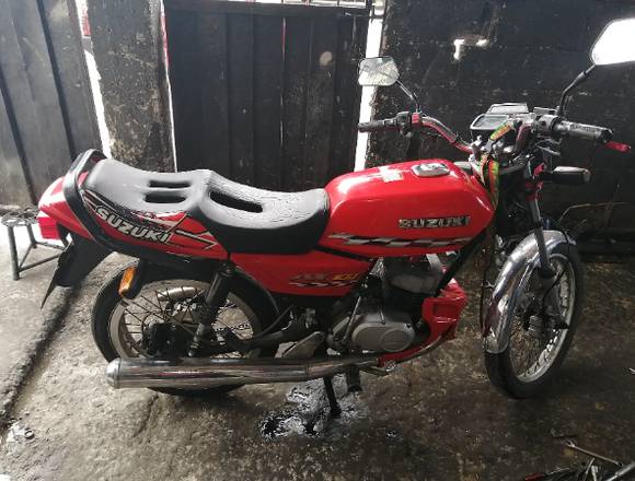 Moto Suzuki Ax100 de oportunidad