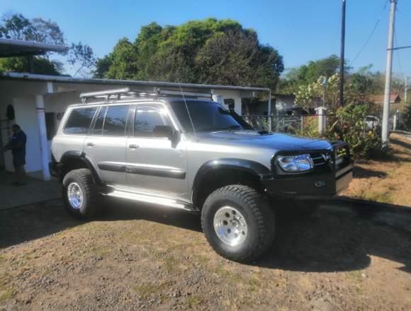 Vendo nissan patrol td42