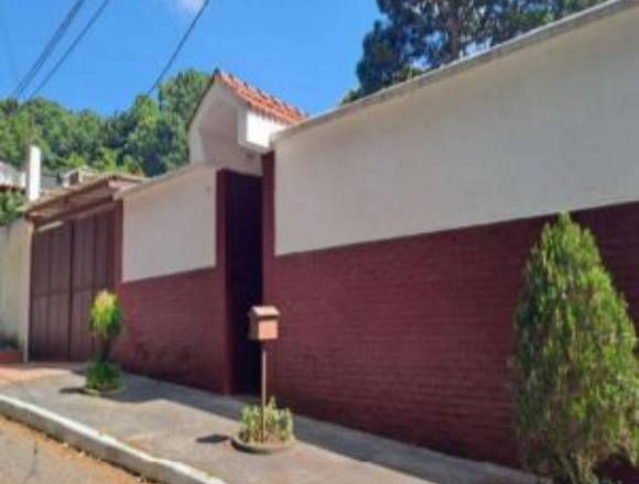 VENDO HERMOSA CASA EN RESIDENCIALES LA FLORESTA 