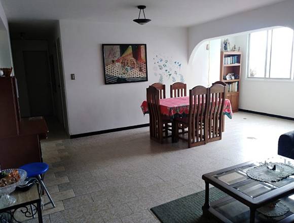 HABITACIÓN EN ALQUILER EN LA CAMPIÑA - CARACAS