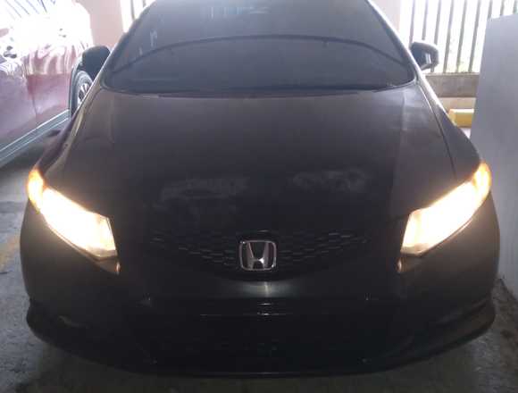 Se vende Honda Civic Coupe 2013