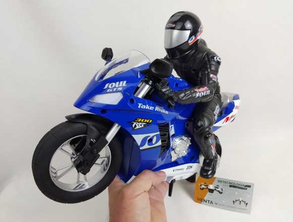 Moto a Radio control que se auto equilibra sola