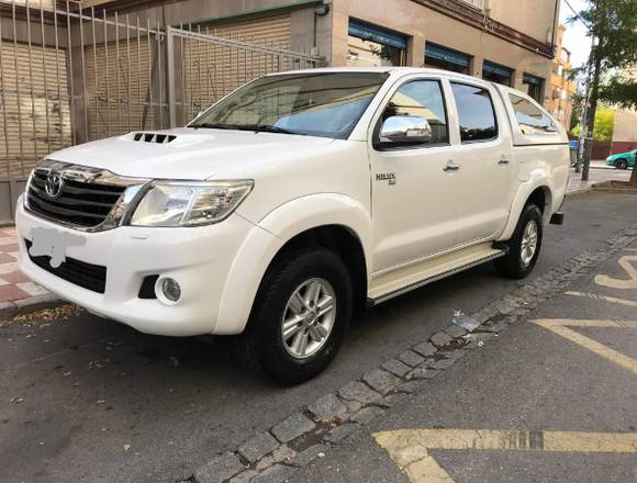 Toyota HILUX X-TRA CABINA 4X4 144 D-4D