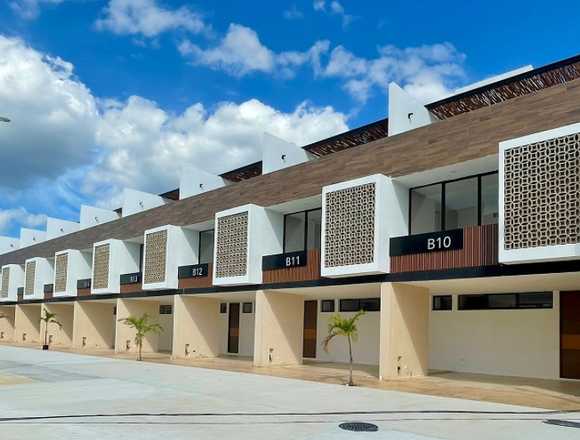 CASA EN VENTA TIPO TOWNHOUSE EN PRIVADA SEREMOS