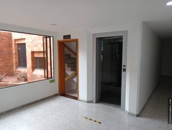 ARRIENDO OFICINA  BARRIO CHICÓ 15,80m²