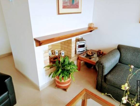 VENTA  APTO  BELMIRA, 107.85 m², COUNTRY  3HAB 3BAÑ  1PARQ DEPOS 