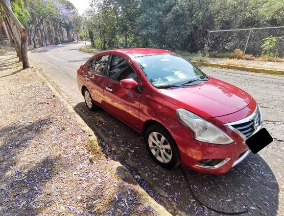 nissan versa 2018    