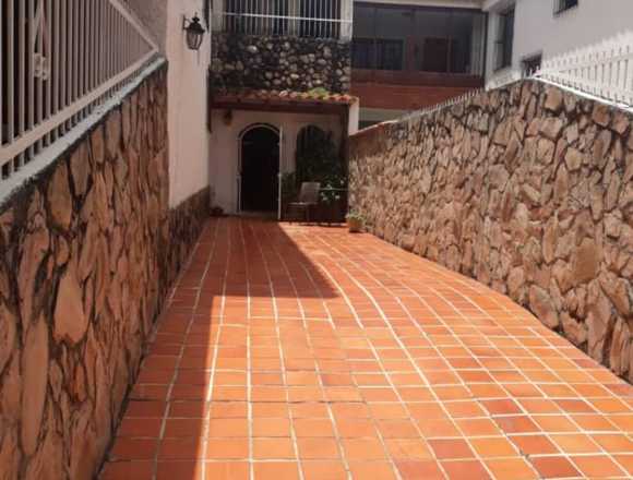 Se Vende Casaqta.Urb Prebo.Calle Cerrada