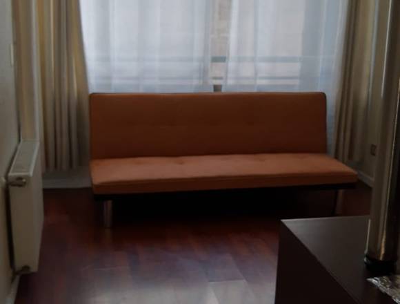 VENDE HERMOSO DEPARTAMENTO  SANTIAGO BARRIO CIVICO