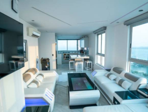Apartamento con vista frente al mar en venta