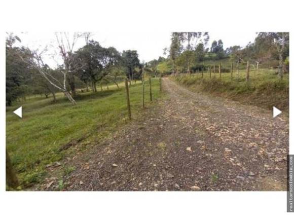 Se vende Finca en Filandía, Quindío, Colombia.