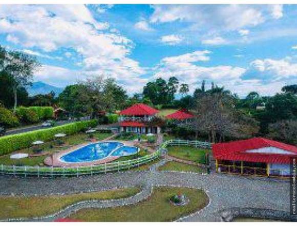 En venta finca hotel tradicional en Calarca Quindío