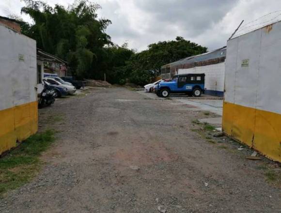 Lote para bodega en zona industrial