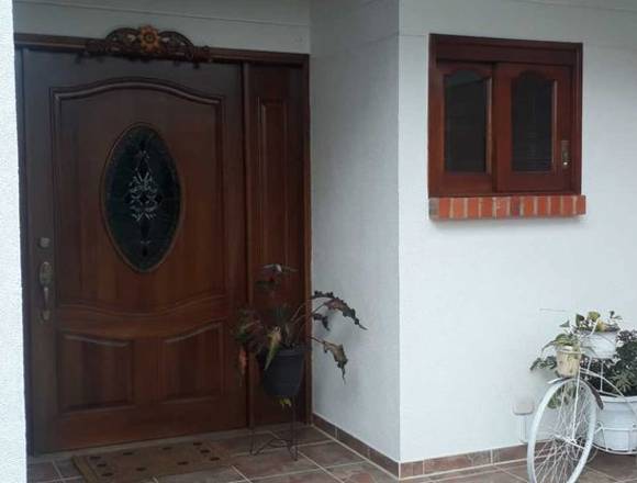 Casa campestre para la venta Pereira vía condina