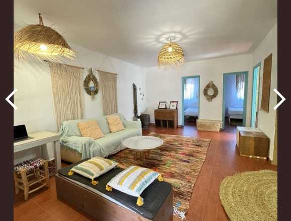 SE ALQUILAN 2 CASITAS A PIE DE PLAYA