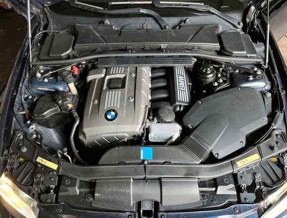 BMW E92 325i, Ano 2007