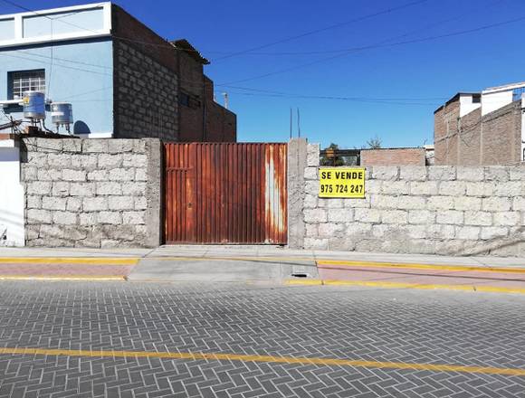 VENDO TERRENO CERCA DE AVENIDA METROPOLITANA