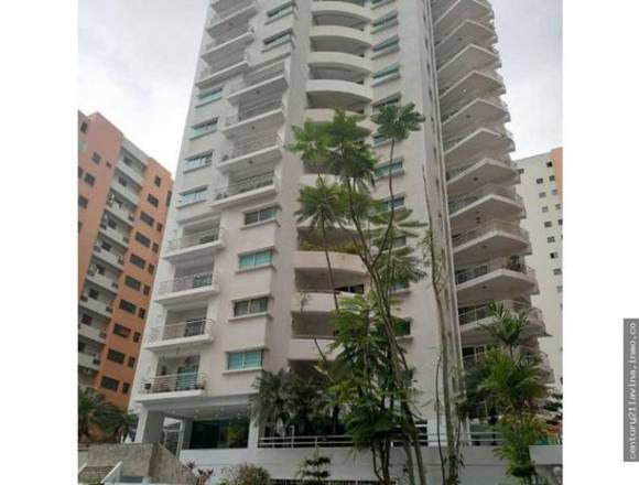 Venta de Apartamento moderno de 121 mts2 en La Trigaleña Res. Aqualina