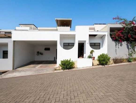 Venta de Casa en Alajuelita, San José.