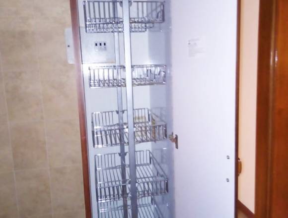 SE VENDE LINDA CASA 3 PISOS EN MOSQUERA ALICANTE