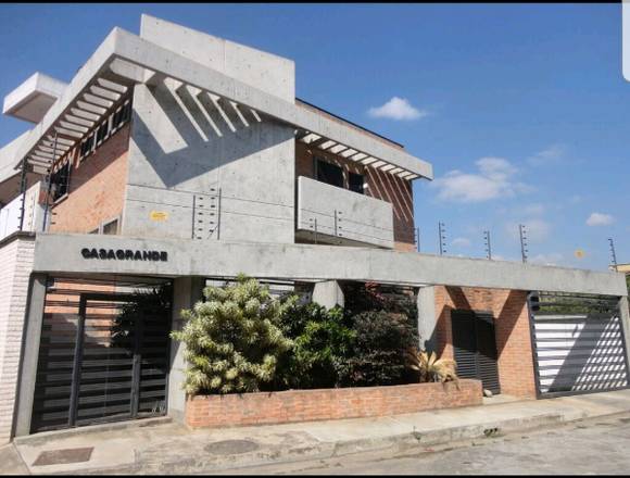 En Venta casa multifamiliar, Negociable