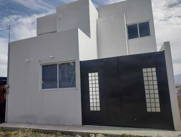 Se vende casa en promoción 