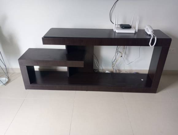 Mueble para entretenimiento y decoración