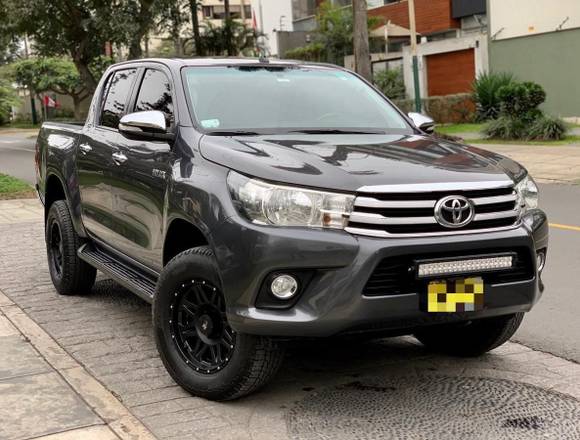 toyota hilux srv  4x4