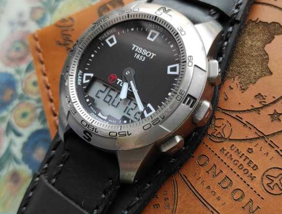 Reloj Tissot touch con 2 pulsos 