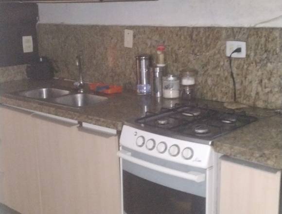 Vendo casa remodelada en Araguaney Flor Amarillo