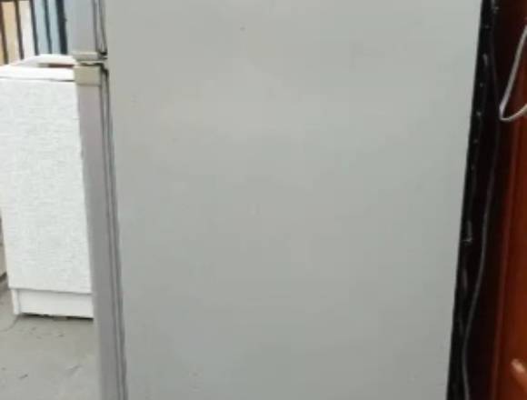 Venta de refrigeradora Daewoo fd270s