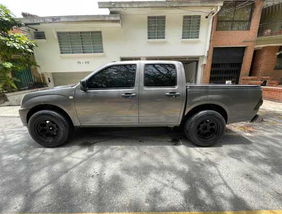 CHEVROLET D-MAX 2.4 GASOLINA 4X2 MODELO 2013