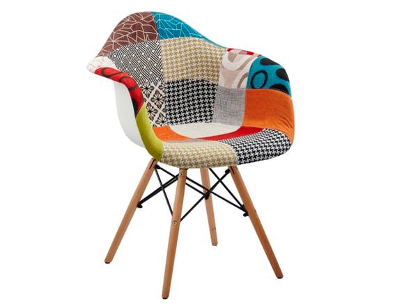 Silla Eames Parches Quito Ecuador