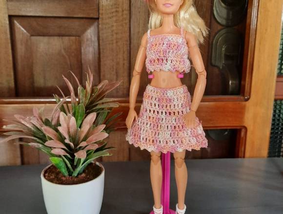 VESTIDOS TEJIDOS EN CROCHET PARA  BARBIE