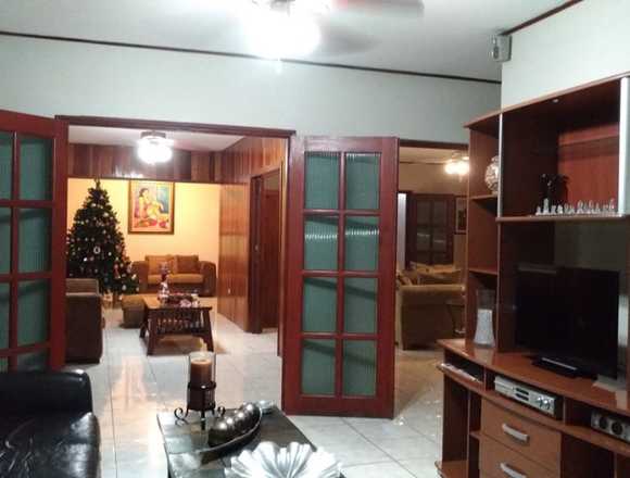 Casa en Venta en Reparto San Juan, Managua