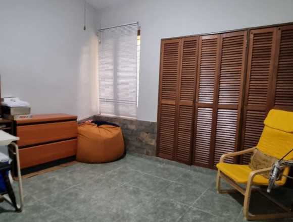 Casa en Venta en Urb Valles de Camoruco, Valencia.