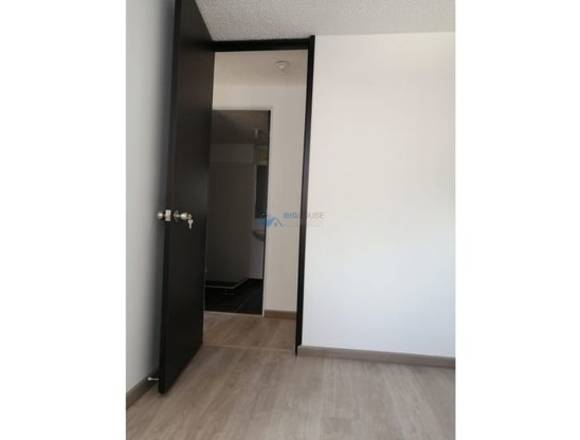 Se arrienda apartamento Floresta San Rafael  T6624