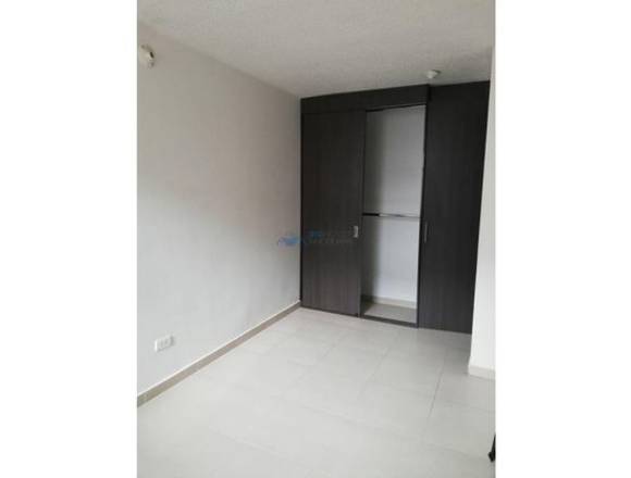 Se arrienda apartamento  Conjunto  Arboleda T5217