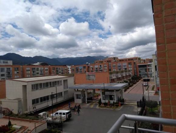 se vende apartamento Hacienda  la Quinta 1 T5403