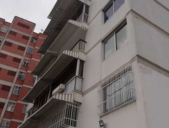 Apartamento en El Marques (amoblado) EN ALQUILER