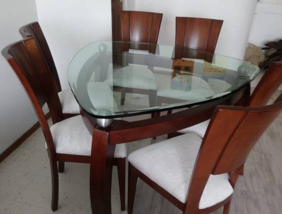 Vendo elegante y bonito comedor estilo gota