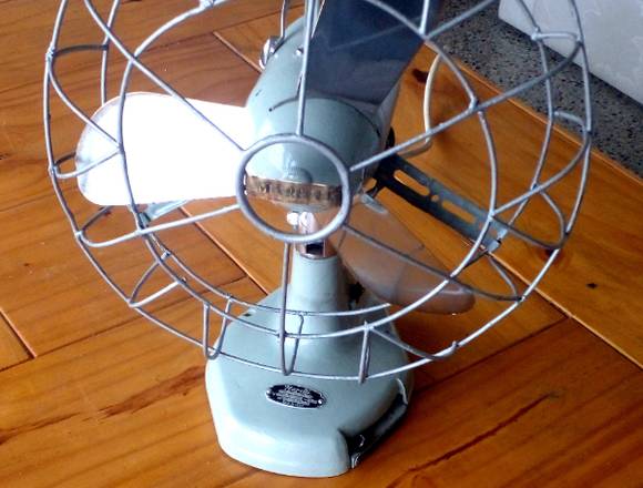 Antiguo Ventilador De Mesa Marelli Italy Años 40